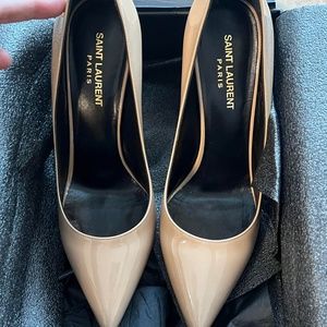 Saint Laurent Dark Beige Pumps